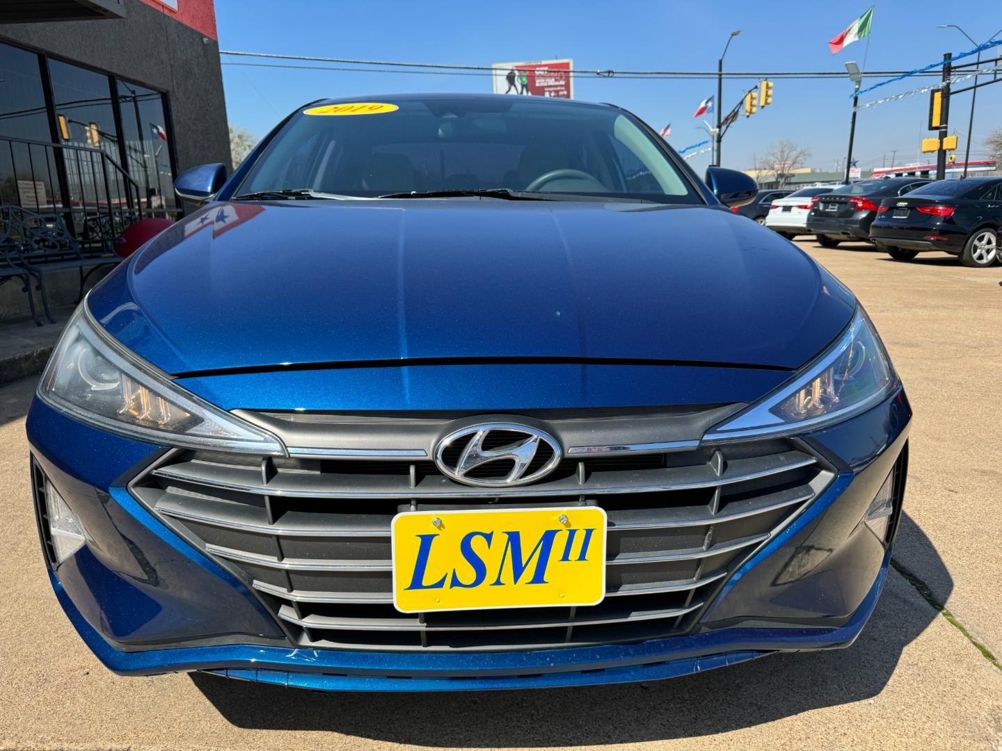 2019 BLUE HYUNDAI ELANTRA LIMITED; SEL (5NPD84LF9KH) , located at 5900 E. Lancaster Ave., Fort Worth, TX, 76112, (817) 457-5456, 0.000000, 0.000000 - Photo#1